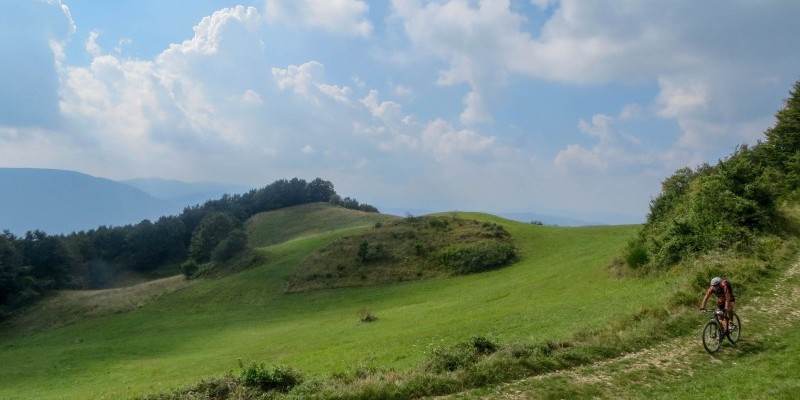 nestbike-via-degli-dei-itinerario-mtb (2).jpg