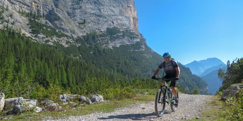 nestbike_giro-tofane_itinerario_mtb_cortina.jpg