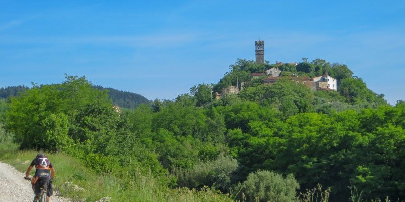 istria-roundtrip-6-nestbike-itinerari-mtb (2).jpg